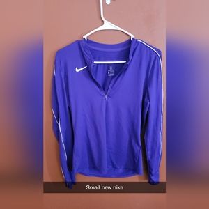 Like new purple workout shirt